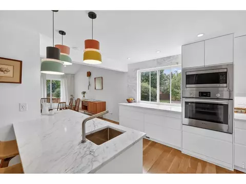 Kitchen - 3930 Arbol Ct, Boulder, CO 80301 photo 7 of 8