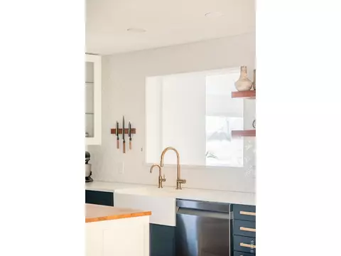 Kitchen - 4410 N 51st St, Boulder, CO 80301 photo 1 of 3