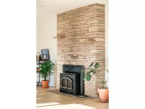 Living - 4410 N 51st St, Boulder, CO 80301 photo 1 of 5
