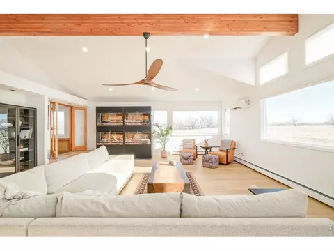 Living - 4410 N 51st St, Boulder, CO 80301 photo 3 of 5