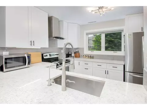 Kitchen - 2938 Kalmia Ave #24, Boulder, CO 80301 photo 3 of 4