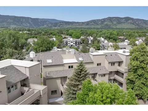 View/Area - 2938 Kalmia Ave #24, Boulder, CO 80301 photo 5 of 7
