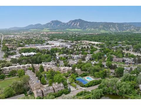 View/Area - 2938 Kalmia Ave #24, Boulder, CO 80301 photo 1 of 7