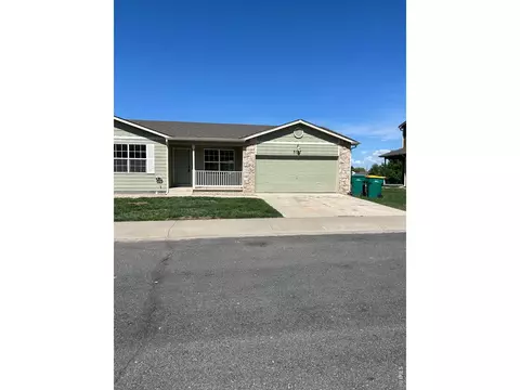 3717 Salida Ct, Evans, CO 80620