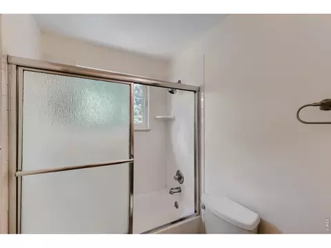 Bath - 1290 Judson Dr, Boulder, CO 80305 photo 2 of 3