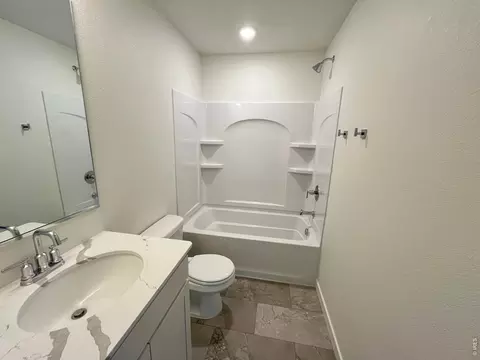 Bath - 4004 Rhoadarmer Way, Evans, CO 80620 photo 3 of 3