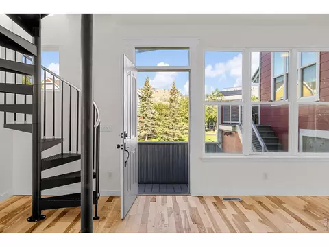 Entry Way - 4742 18th St, Boulder, CO 80304 photo 1 of 4
