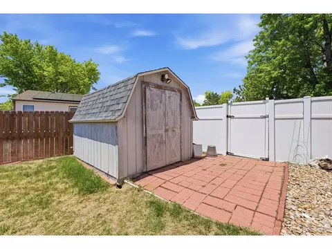 Exterior - 4230 E 125th Ave, Thornton, CO 80241 photo 7 of 8