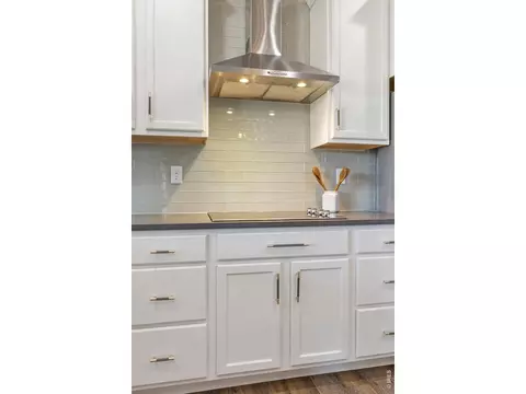 Kitchen - 1905 Saddleback Dr, Milliken, CO 80543 photo 3 of 4