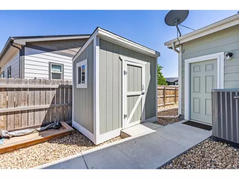 Exterior - 1905 Saddleback Dr, Milliken, CO 80543 photo 6 of 8