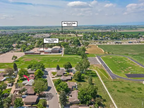 View/Area - 820 10th St, Berthoud, CO 80513 photo 1 of 3