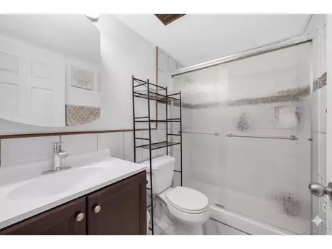Bath - 4414 E 94th Ave, Thornton, CO 80229 photo 1 of 3