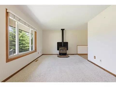 Living - 2901 Killarney Dr, Laporte, CO 80535 photo 2 of 4