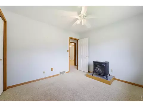 Bedroom - 2901 Killarney Dr, Laporte, CO 80535 photo 2 of 7