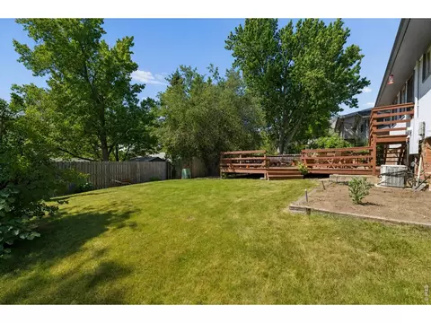 Exterior - 727 Ithaca Dr, Boulder, CO 80305 photo 4 of 7