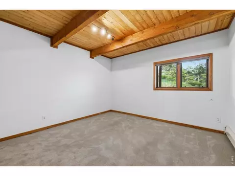 Bedroom - 8238 Sugarloaf Rd, Boulder, CO 80302 photo 1 of 4