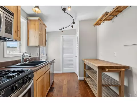 Kitchen - 631 Summit Dr, Dillon, CO 80435 photo 3 of 3