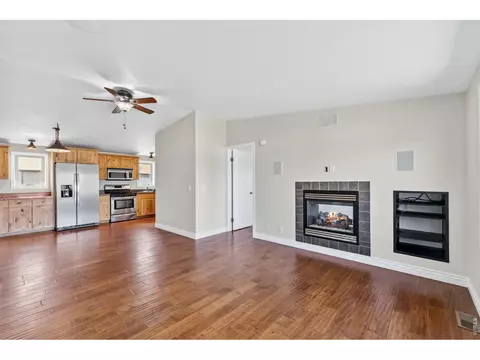 Living - 631 Summit Dr, Dillon, CO 80435 photo 2 of 4