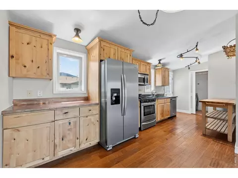 Kitchen - 631 Summit Dr, Dillon, CO 80435 photo 1 of 3