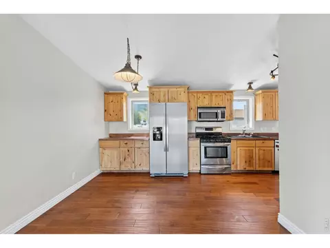 Kitchen - 631 Summit Dr, Dillon, CO 80435 photo 2 of 3