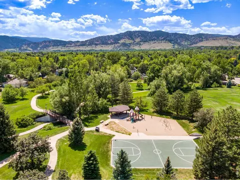 View/Area - 2610 Lloyd Cir, Boulder, CO 80304 photo 3 of 3
