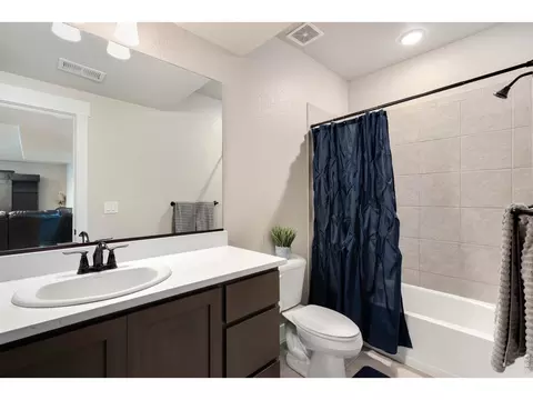 Bath - 1815 Holloway Dr, Windsor, CO 80550 photo 4 of 4