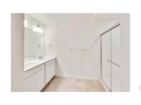 Bath - 1002 Annelles Pool Ln, Severance, CO 80550 photo 2 of 3