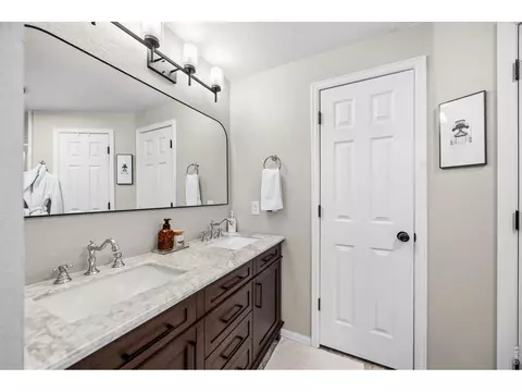 Bath - 3190 E 94th Dr, Thornton, CO 80229 photo 1 of 3