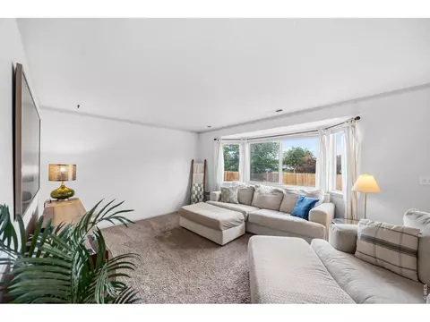 Living - 3190 E 94th Dr, Thornton, CO 80229 photo 2 of 4