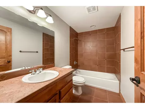 Bath - 1986 E Seadrift Dr, Windsor, CO 80550 photo 5 of 5