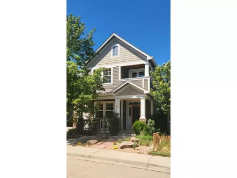 877 S Terrace Cir, Boulder, CO 80304