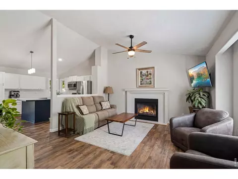 5211 W 2nd St, Greeley, CO 80634