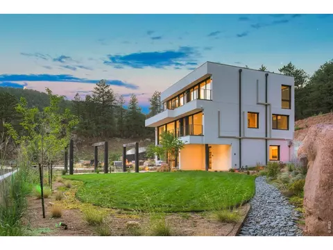 Exterior - 228 Lion Pt, Boulder, CO 80302 photo 10 of 12