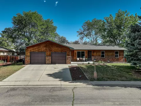 1611 Gifford Dr, Longmont, CO 80501
