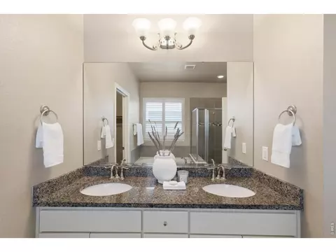 Bath - 1502 Chokeberry St, Berthoud, CO 80513 photo 2 of 5