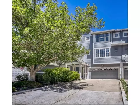 2215 Watersong Cir, Longmont, CO 80504