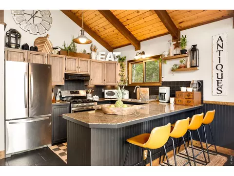 Kitchen - 257 Lo Meadow Ln, Bailey, CO 80421 photo 2 of 3