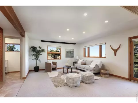 Living - 1893 Colard Ln, Lyons, CO 80540 photo 3 of 4