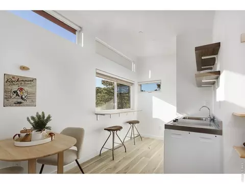 Kitchen - 1893 Colard Ln, Lyons, CO 80540 photo 6 of 6