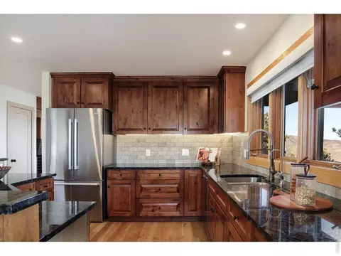 Kitchen - 1893 Colard Ln, Lyons, CO 80540 photo 2 of 5