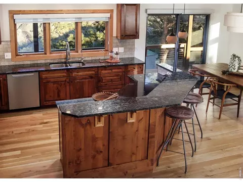 Kitchen - 1893 Colard Ln, Lyons, CO 80540 photo 4 of 5