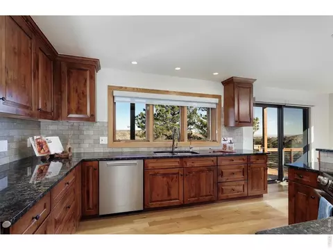 Kitchen - 1893 Colard Ln, Lyons, CO 80540 photo 1 of 5