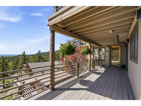 Exterior - 2881 N Lakeridge Trl, Boulder, CO 80302 photo 6 of 12