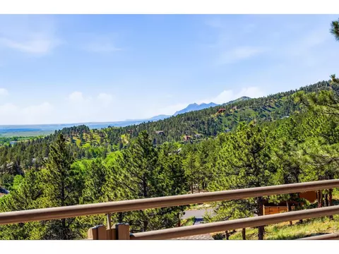 View/Area - 2881 N Lakeridge Trl, Boulder, CO 80302 photo 3 of 6