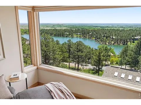 View/Area - 2881 N Lakeridge Trl, Boulder, CO 80302 photo 4 of 6