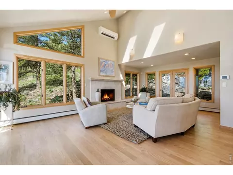 Living - 2881 N Lakeridge Trl, Boulder, CO 80302 photo 2 of 6