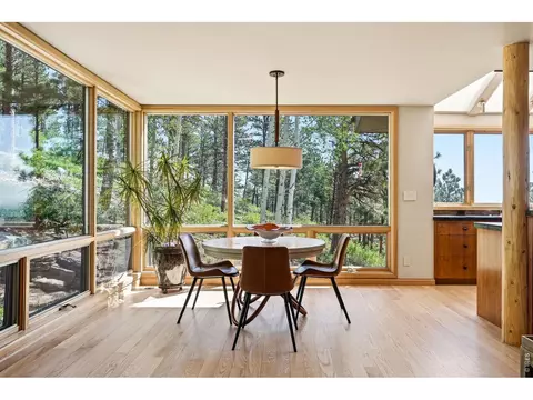 Dining - 2881 N Lakeridge Trl, Boulder, CO 80302 photo 1 of 2