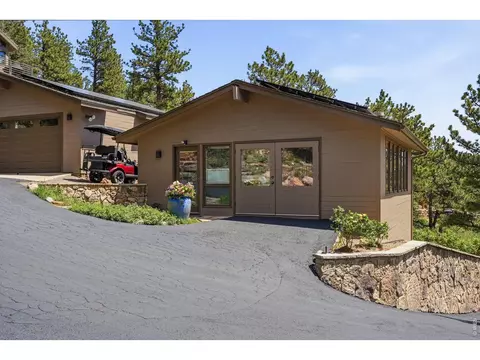 Exterior - 2881 N Lakeridge Trl, Boulder, CO 80302 photo 10 of 12