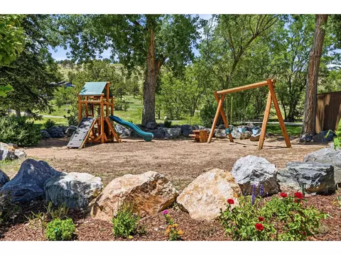 Exterior - 2881 N Lakeridge Trl, Boulder, CO 80302 photo 11 of 12