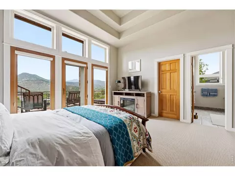 Bedroom - 814 Mountain View Dr, Lyons, CO 80540 photo 8 of 9